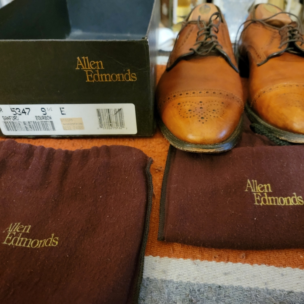 Men's shoes